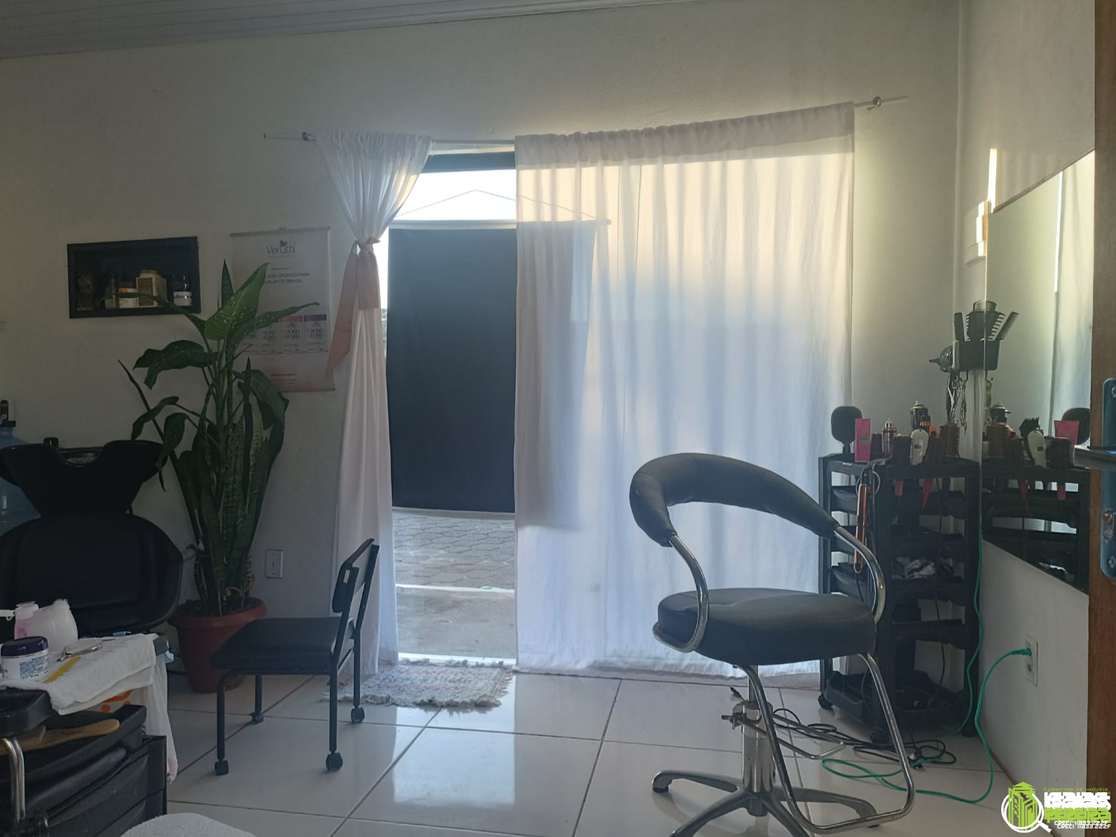 OPORTUNIDADE RARA NO LITORAL! CASA + SALA COMERCIAL POR APENAS R$ 230.000