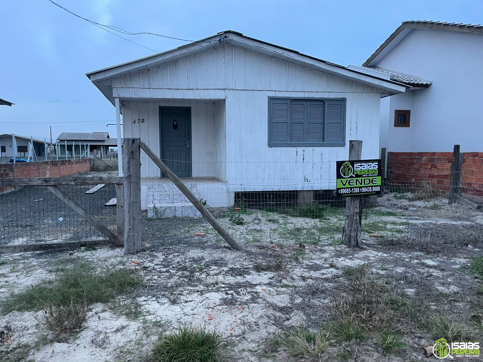 Casa à venda em Balneário Arroio do Silva SC– Localização privilegiada!