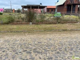 TERRENO ESCRITURADO NA SEGUNDA QUADRA DO MAR À VENDA – PRAIA SANTA HELENA | BALNEÁRIO ARROIO DO SILVA – SC