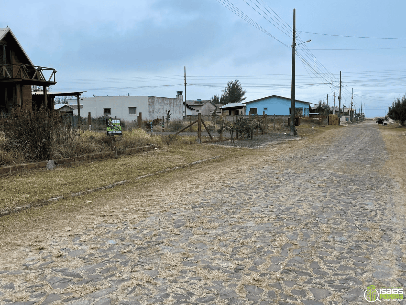 TERRENO ESCRITURADO NA SEGUNDA QUADRA DO MAR À VENDA – PRAIA SANTA HELENA | BALNEÁRIO ARROIO DO SILVA – SC