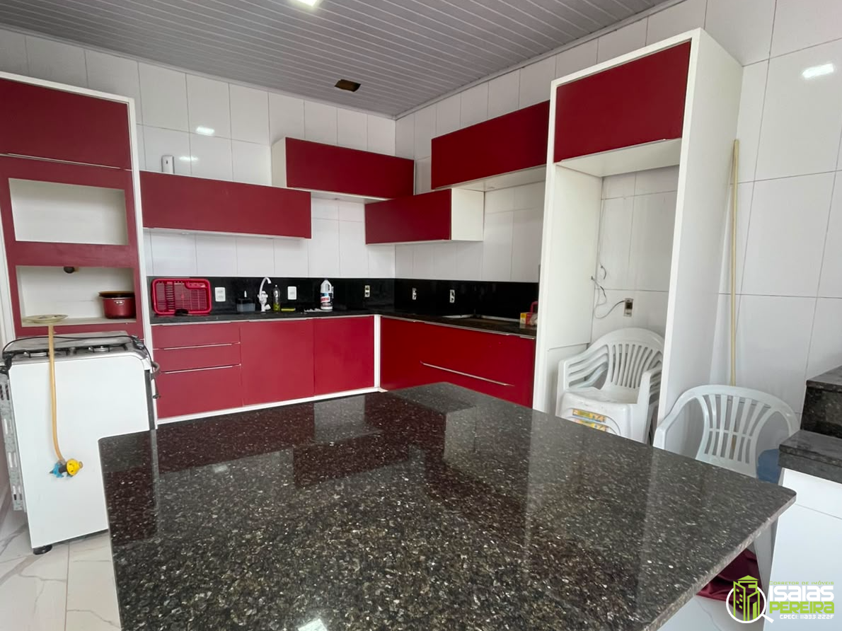 CASA COM PISCINA À VENDA EM BALNEÁRIO ARROIO DO SILVA – SC