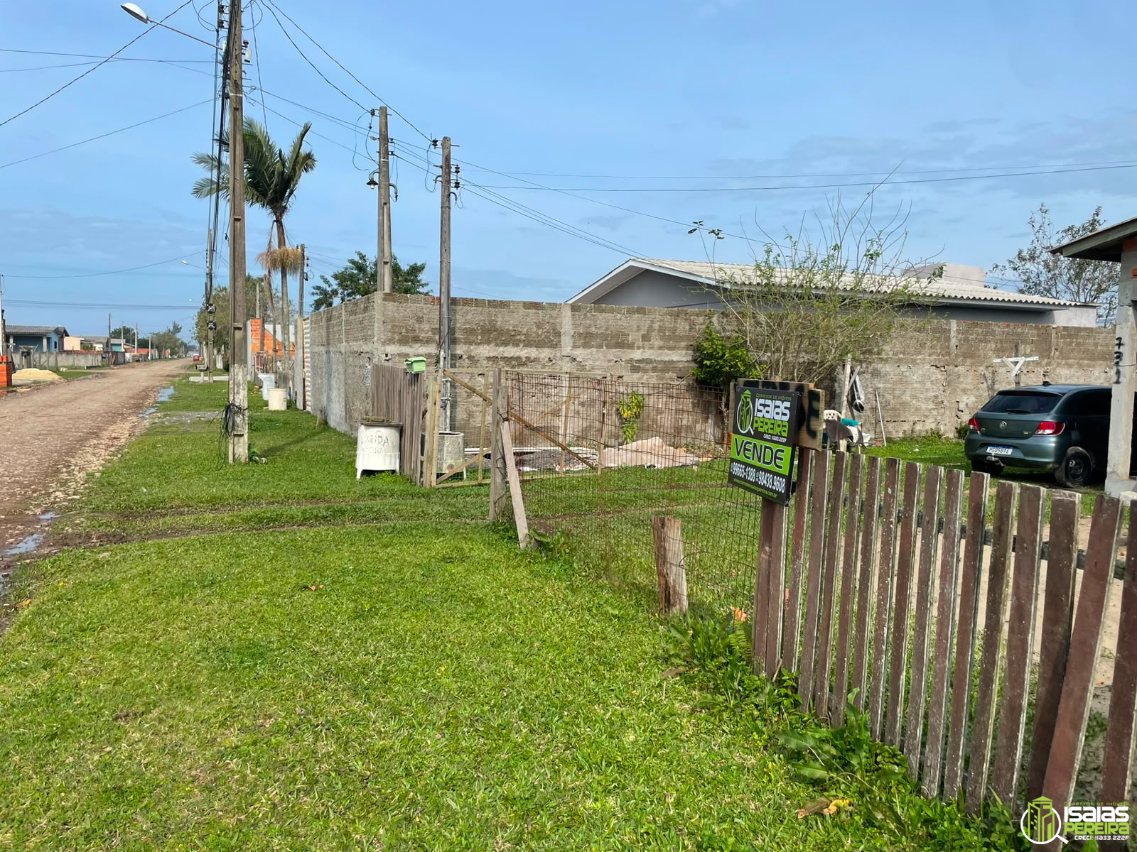 CASA À VENDA  NA PRAIA DE  BALNEÁRIO ARROIO DO SILVA – SC