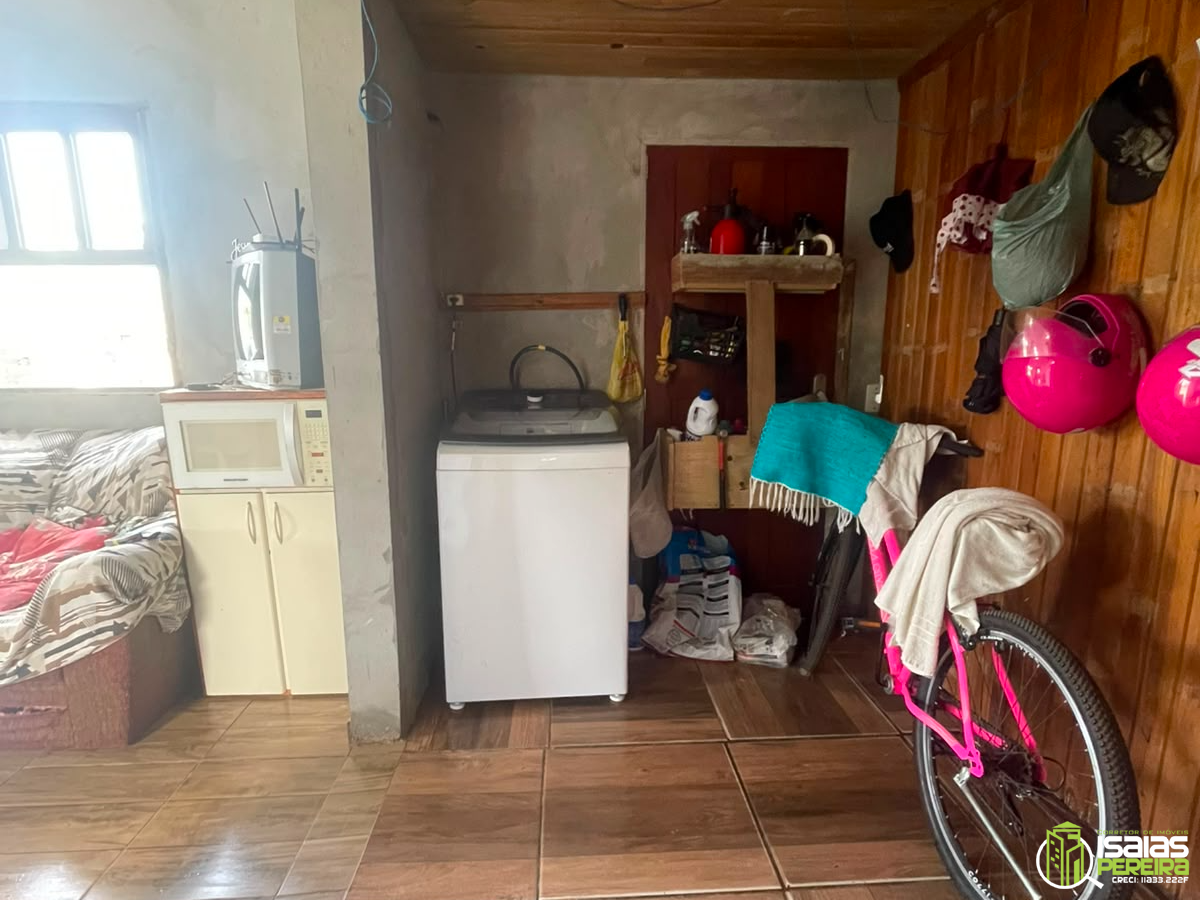 CASA À VENDA  NA PRAIA DE  BALNEÁRIO ARROIO DO SILVA – SC