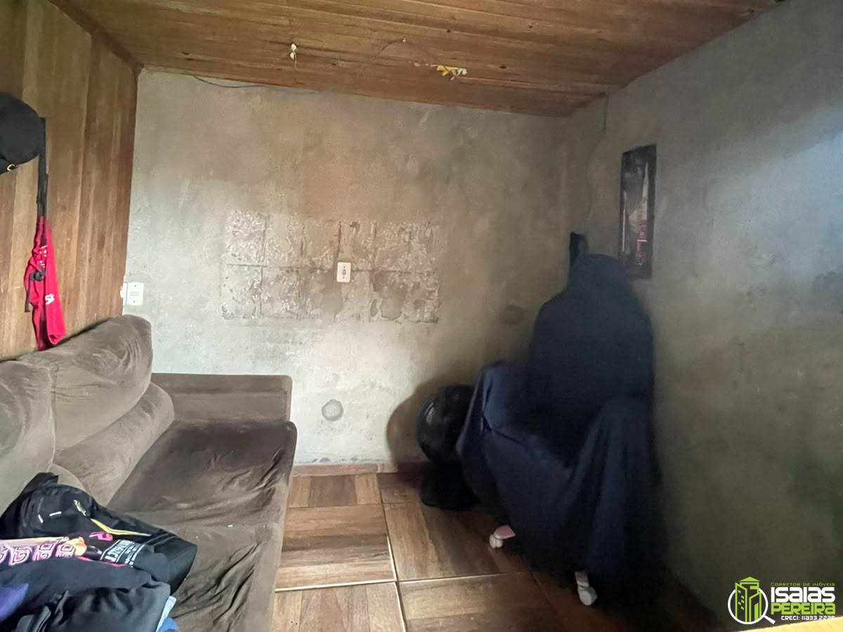 CASA À VENDA  NA PRAIA DE  BALNEÁRIO ARROIO DO SILVA – SC