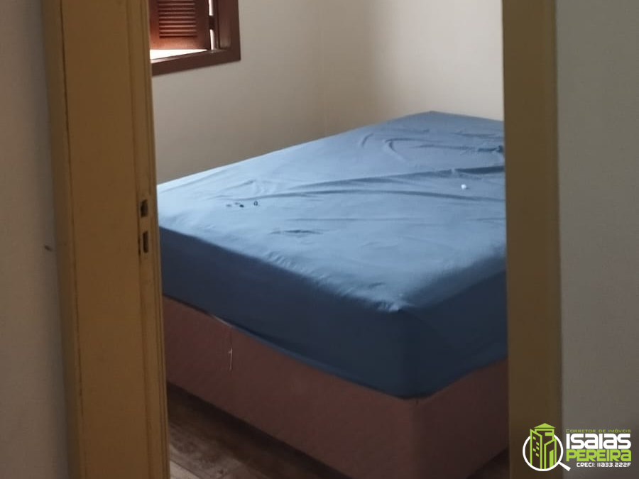 CASA DE DOIS PISOS À VENDA – PRAIA DA LAGOINHA – SC