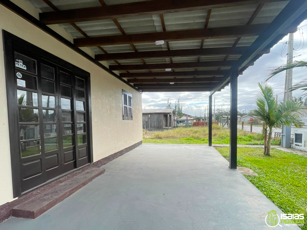 CASA À VENDA EM BALNEÁRIO ARROIO DO SILVA – SC
