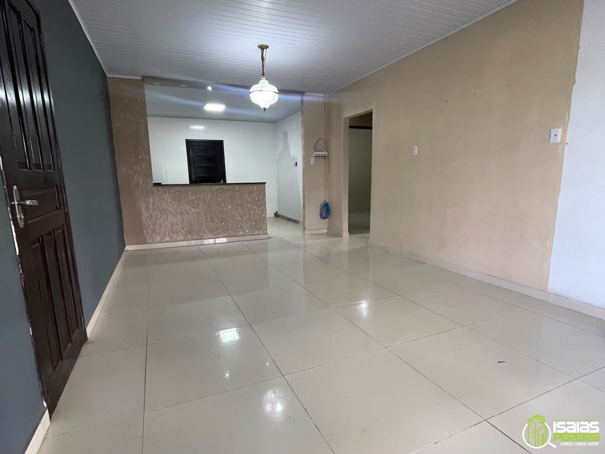 CASA À VENDA EM BALNEÁRIO ARROIO DO SILVA – SC