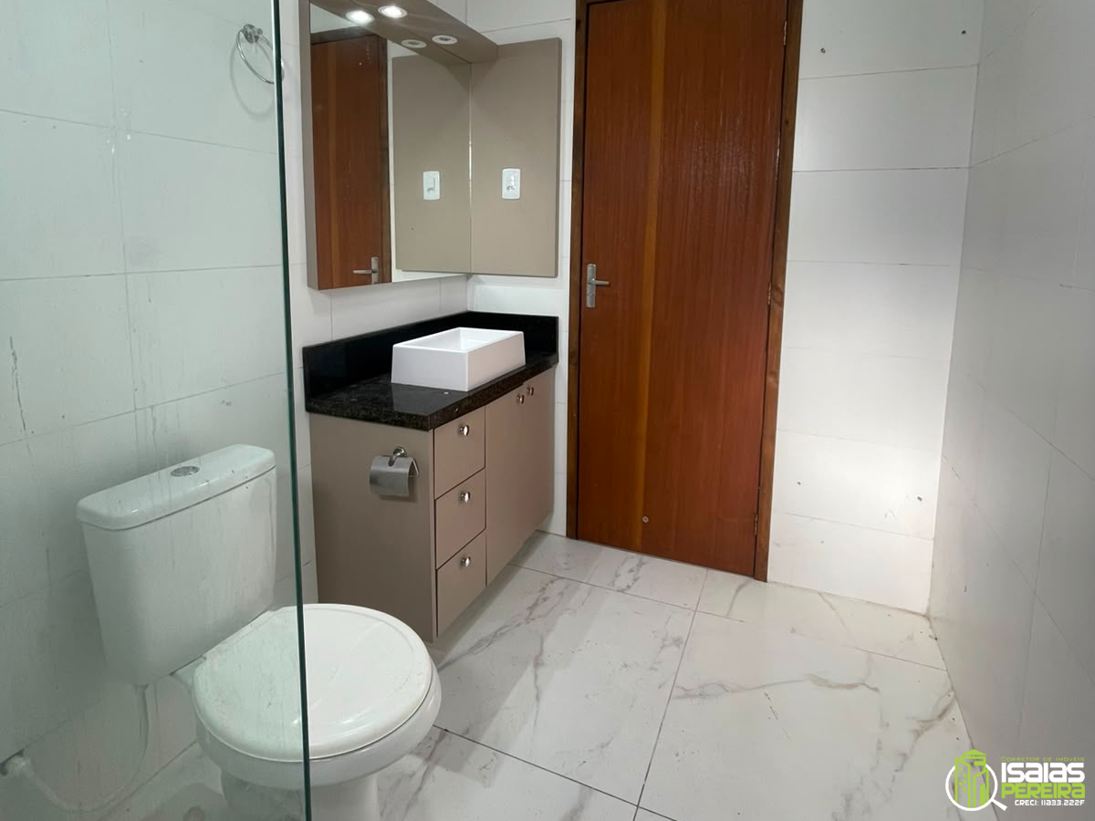 CASA À VENDA EM BALNEÁRIO ARROIO DO SILVA – SC