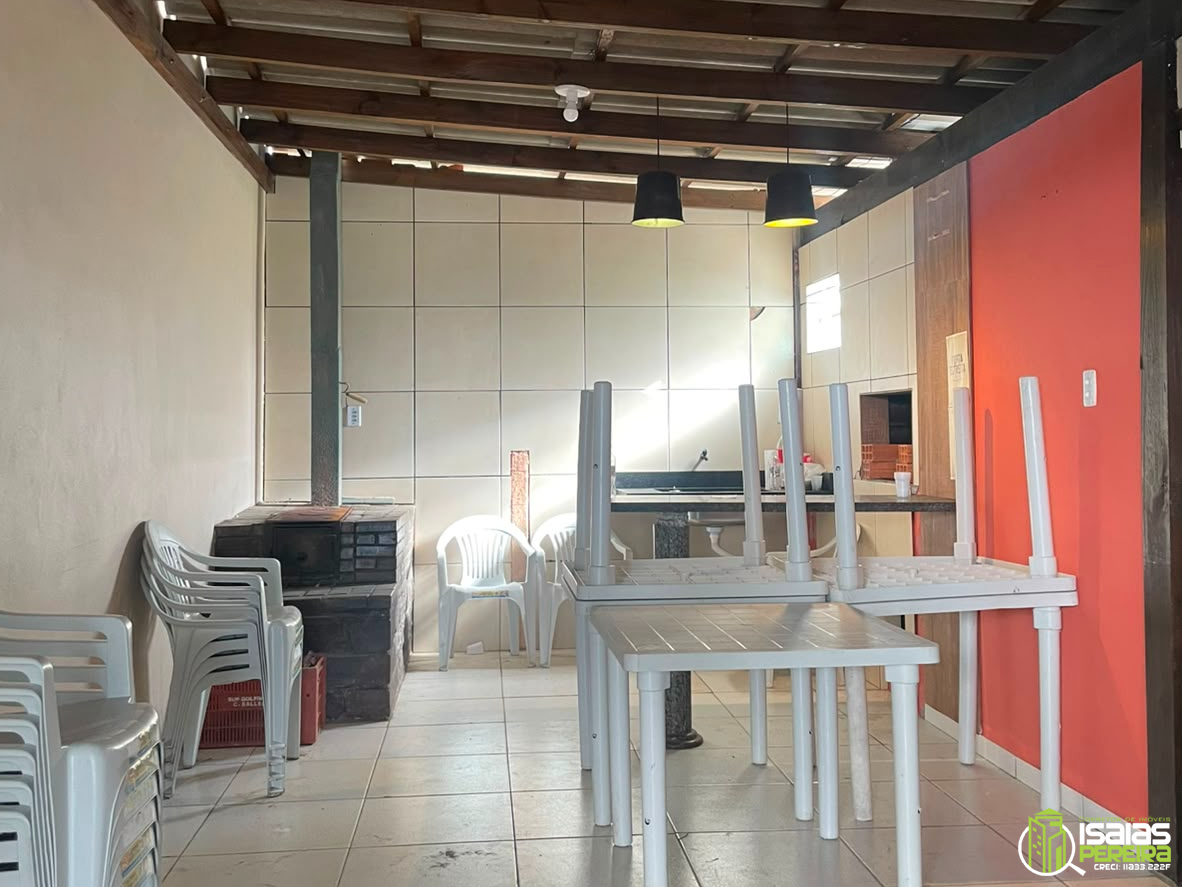 CASA À VENDA EM BALNEÁRIO ARROIO DO SILVA – SC